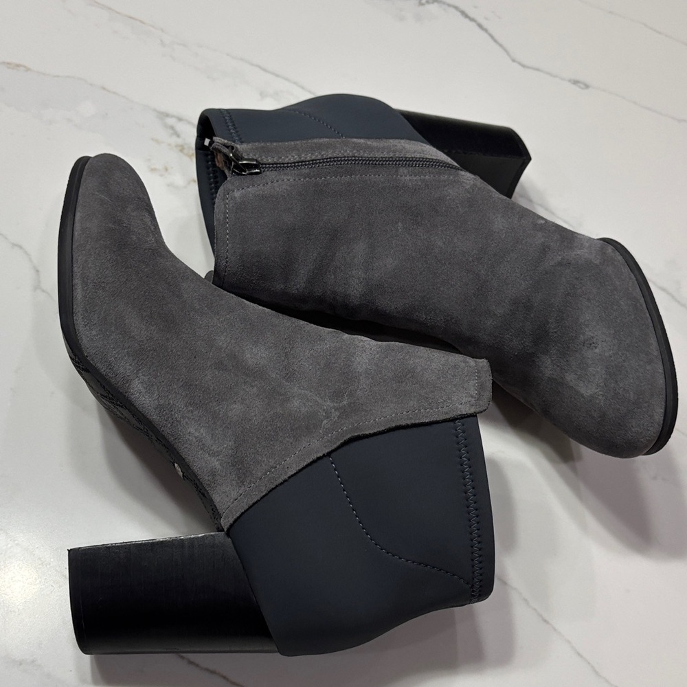 Vionic Gray Suede Ankle Booties with Black Heel - Picture 10 of 15